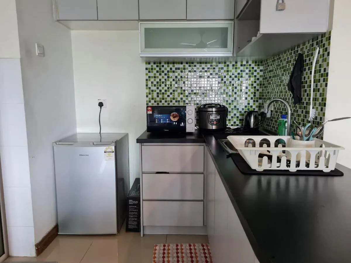 1 Min Next To Lrt Cheras 68 With Shared Area Apartment Kuala Lumpur Homestay